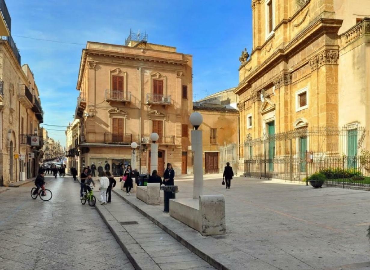 Piazza Repubblica Appartament Alcamo Dış mekan fotoğraf